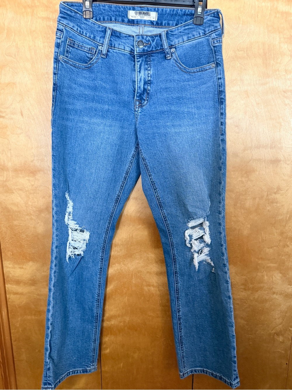 Rock & Roll Cowgirl Mid Rise Modest Boot Distressed Medium Wash Jeans size 30